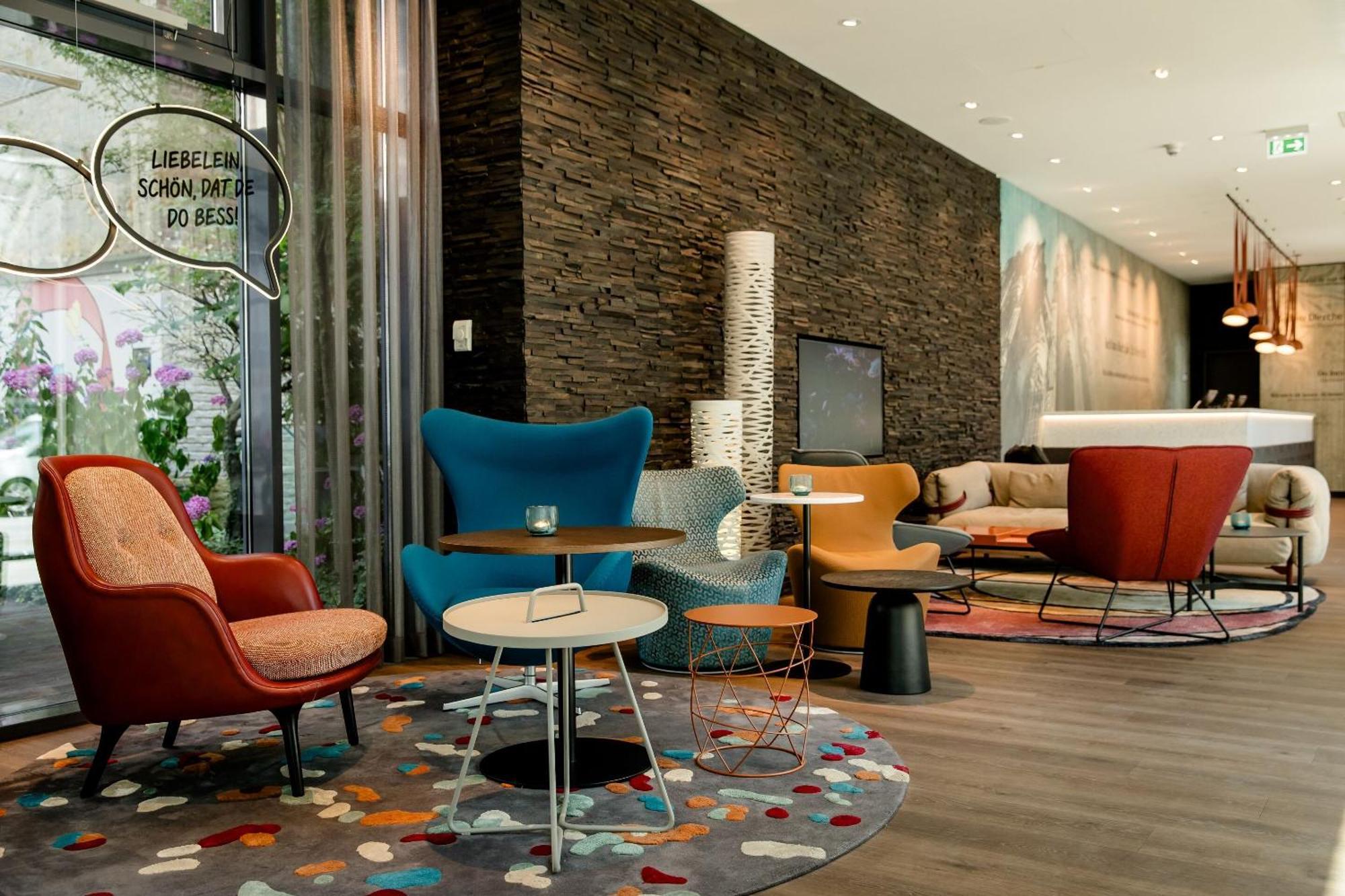 Motel One Koeln-Mediapark 외부 사진