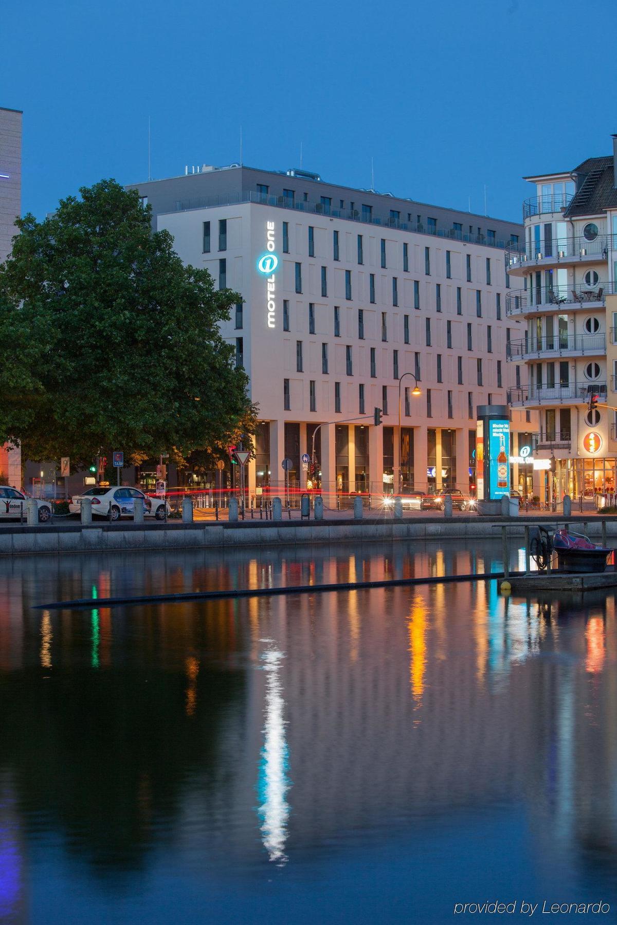 Motel One Koeln-Mediapark 외부 사진