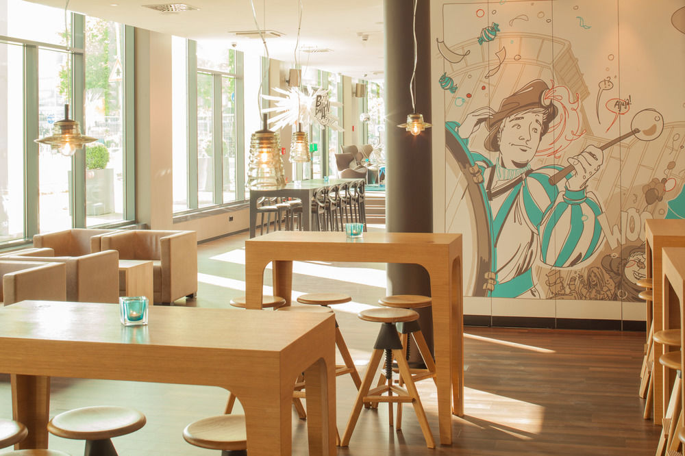 Motel One Koeln-Mediapark 외부 사진